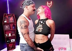 Tattooed Rock Nali Marie Lets Excited Rod Explore Her Hairless Cunt