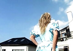 See this experienced golden-haired sweetheart get pounded unfathomable in the gym, her soaked twat clenching around palpitating rod whilst this babe g