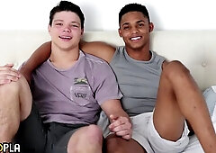 Gay teens Josh Farve and Ian Borne indulge in insane gay lovin'