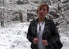 Blonde Cougar Laura Is Fucking With Stranger For Some Cash - Laura Blonde