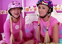 18+ Fingering Each Other With Blonde Teens