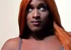 Mi musculoso entrenador se deja Feminizar y se hace un buen pajaso💯😈🔥😈🔥😈🔥😈🔥😈🔥😈🔥