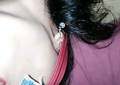 Jugando a saborear mi polla - Puta chupa rico la punta