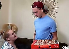 OldNanny - BBW Mature Takes Pizza Delivery Guy For Wild Ride On Couch