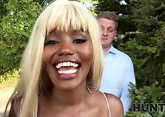 Lexi Luv - Public Hunter