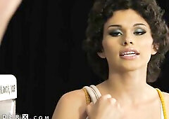 GenderX - Alisia Rae can't Resist Magnificence Gap Surprise Knob