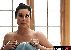 Experienced brunette hair mother I'd like to fuck with large tits has hooked up with a younger dude, just to get drilled