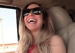 Amateur blonde babe masturbates on cam