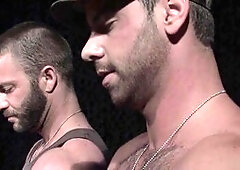 Facefuck, pop-shots, unshaved