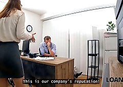 Loan4k. mrs. manager caught her clerk having sex and leaped on his penis right after
