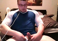 Muscle Nerd Jerk Off & Cum 8