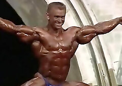 Lee Priest Sexy Posing @ 2000 Mr Olympia