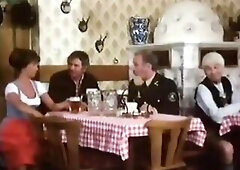 Zwei Daninnen in Lederhosen (1979)