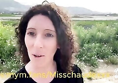 ????????Misschaudexxx Je me fait sauter à la sortie de l'aéroport