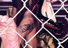 MistressRavenFD - WORSHIP MY SWEATY FEET RED BOTTOMS FROM