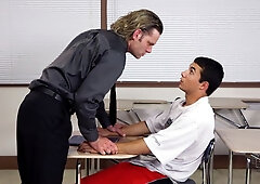 Leather-wearing gay studs enjoy BDSM-style fucking