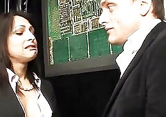 Shemale Porn Video Young Italian Bisexual With A Real Transexual Sallion