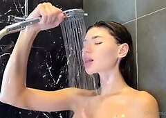 Anna Ralphs Shower Fuck and Facial PPV Video Leaked