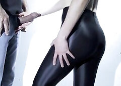 THAT GUY CUMS OVER MY SHINY SPANDEX LEGGINGS