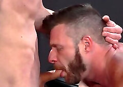 Tattoo Muscles Deep Fisting in The Club