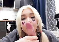 I gave a slobbery fellatio and set my large butt up