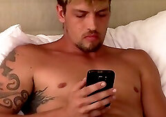 Ex-Army Str8 Dylan chats before a wank