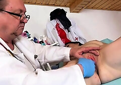 MatureGynoExam Jenny