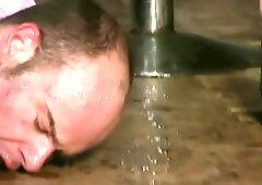 Provoacative Mistresss Sexy Shoes Gets Worshipped By A Foot Slave