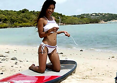 Super hot Asian models strip off bikinis