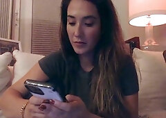 Brunette Solo Webcam Masturbation