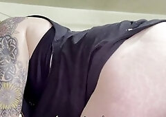 Smelly ass, face farting, stinky ass