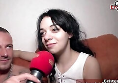 EroCom.tv - Here u will discover a woman. The 1st erotic community where normal sweethearts ask dudes for a sex date. Try it for free