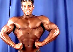 Steve Kuclo Sexy Backstage Teen Posing