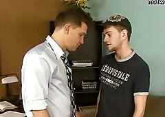 Pretty boy doing blowjob and gets his ass pounded