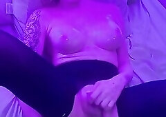 Tranny Oiled up Anal in the Bed with her Feet up in the air