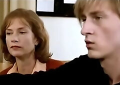 PIANO'S TEACHER (2001)