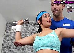 Bigbooty Ahtletic Lady Fucked By Coach In Doggystyle In Gym