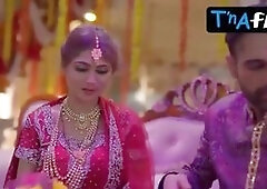 Manisha Jain Sexy Scene  in Rangeen Kahaniyan