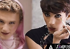 Naughty Femboys Have Hard Threesome