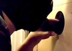 BBC getting sucked at homemade glory hole with CIM 2