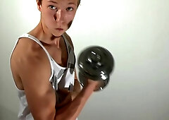 EastBoys: Awesome Vincenzo Mazzi hard workout in the street