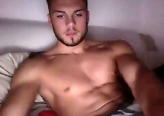 TRICKED - HOT STR8 EURO GUY CUM