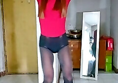 crossdress VID_20250418_154059