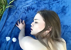 Skinny brunette Alexa takes it deep during wild outdoor session