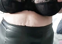 I am a aged big beautiful woman housewife and Mama and I love making rude vids for males (and hotties) just like u to masturbate over. I have a very u