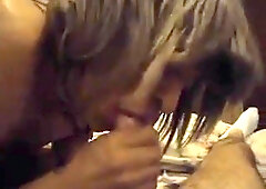 Un bel pompino con ingoio 8