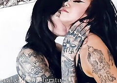 Hottest Tattooed Trans Gal tops me on the 1St Date