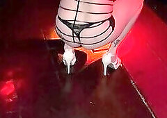 Tranny Shemale small tits Strip tease