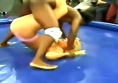 It's time for some real wrestling with this hawt interracial match. This pretty golden-haired and hawt Black wrestlers get on the mat topless and