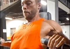 Legendary porn star Andre Armani showcases his complete workout routine